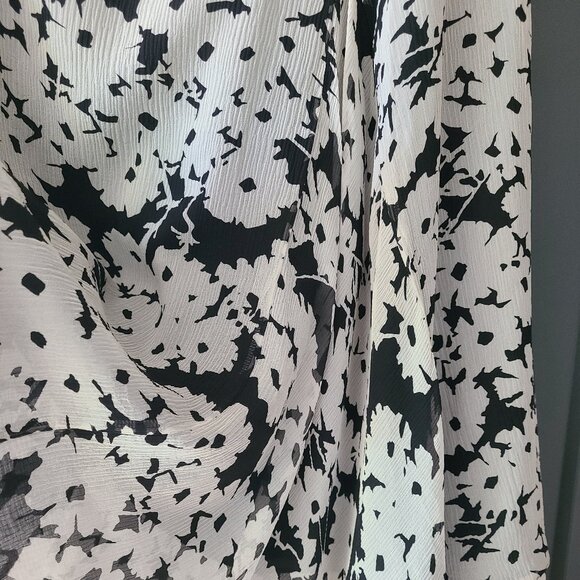 Women's Ralph Lauren Black Ivory  Silk Asymmetrical MidiSkirt Size 16 - Picture 5 of 9